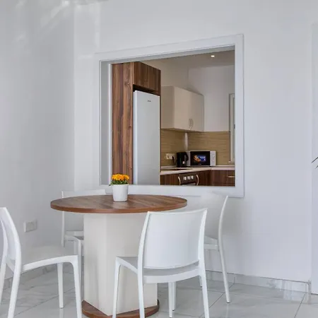 Modern 3-br With Views Of Valletta Apartament Pietà