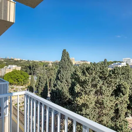 Lägenhet Modern 3-br With Views Of Valletta