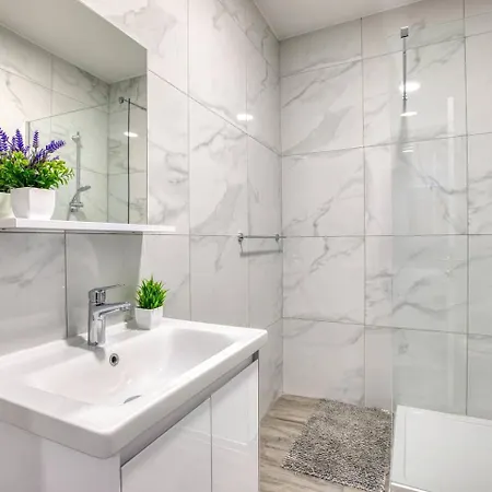 Apartmán Modern 3-br With Views Of Valletta *