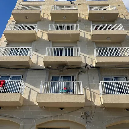 Modern 3-br With Views Of Valletta *